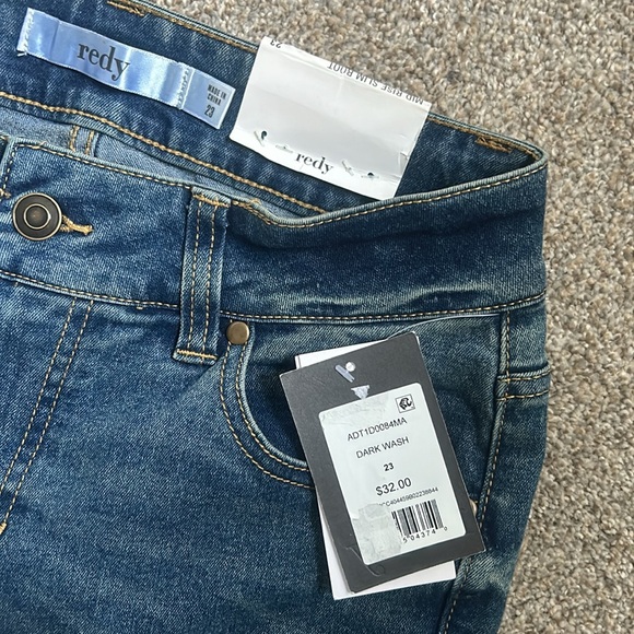 Ready Jeans - Picture 2 of 5